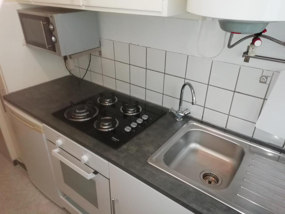 Backpackers Station Apartment Ostend Exterior photo